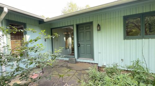 608 Dorseyville Rd, Pittsburgh PA  15238-1618 exterior