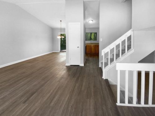 1529 Locust Log Way, Austell GA 30168-5827 exterior