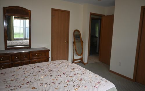 346 Densmore St, Meskegon MI 49442-1511 exterior