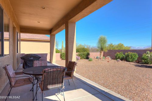 475 Calle Artistica, Green Valley AZ 85614-6160 exterior
