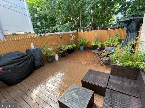 2316 Ellsworth St, Philadelphia PA 19146-2420 exterior