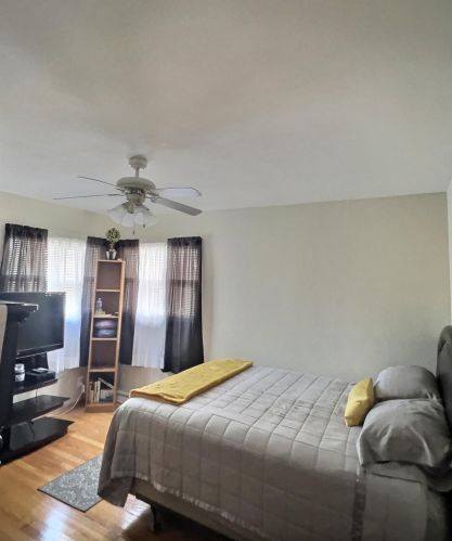 4437 74th St, Milwaukee WI  53218-5429 exterior