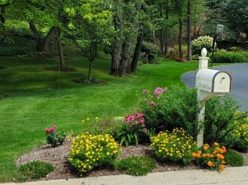 3506 Arbor Ln, Bull Valley IL  60012-2110 exterior