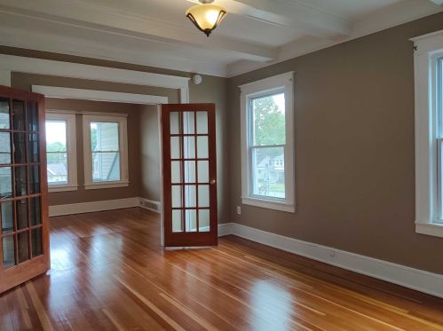 90 Worrall Ave, Poughkeepsie NY  12603-2334 exterior