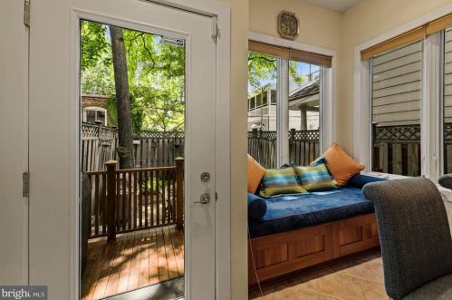 709 Capitol St, Washington DC 20003-1711 exterior