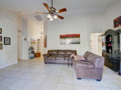 2507 54 Ave, Naples FL 34120-1482 exterior