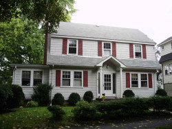 169 Oliver Rd, Newton, MA 02468-2322