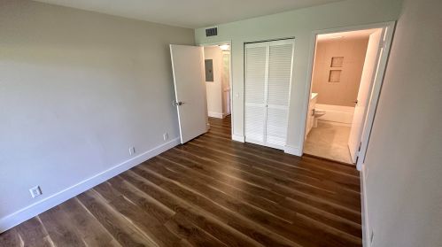 802 Mdw Cir, Boynton Beach FL 33436-8936 exterior