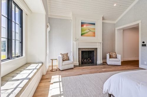 5431 Exeter Blvd, Phoenix AZ 85018-3227 exterior