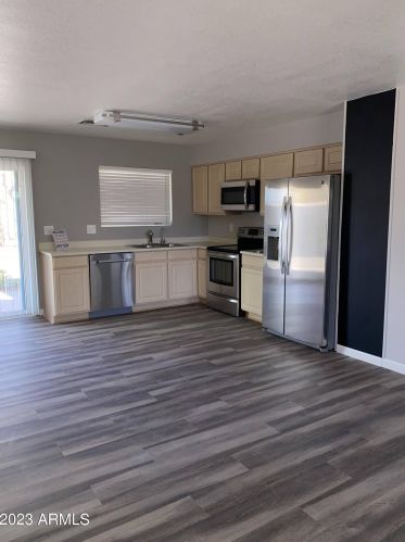 644 Beck Ave, Chandler AZ  85226-1744 exterior