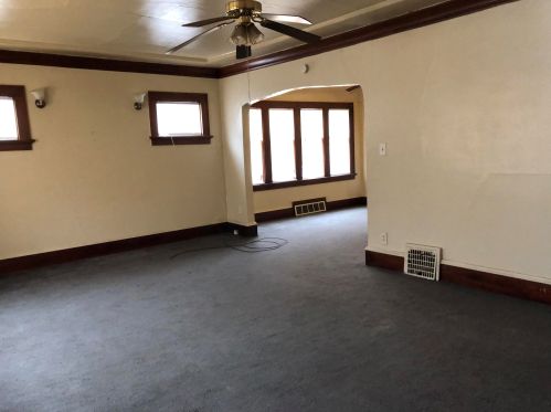 3615 13th St, Milwaukee, WI 53206-1201