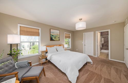 6906 Cypress Bay Dr, Kalamazoo MI 49009-7776 exterior