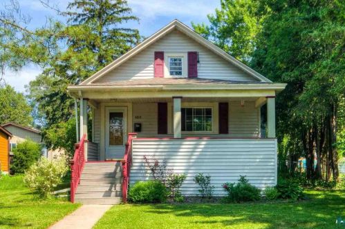 4219 Regent St, Duluth, MN 55804-2167