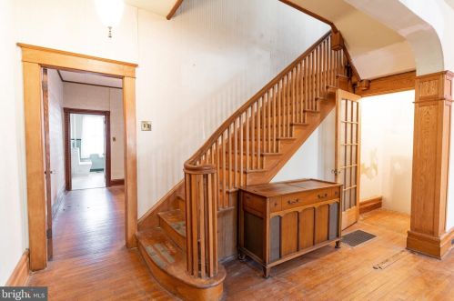 136 Pearl St, Lancaster PA 17603-3233 exterior