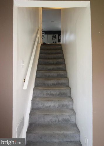 80 Ridgeway Ave, Manor PA 19036-1924 exterior