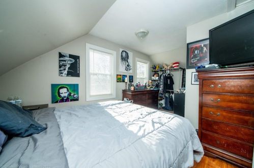 136 Ohio Ave, Providence RI  02905-4304 exterior