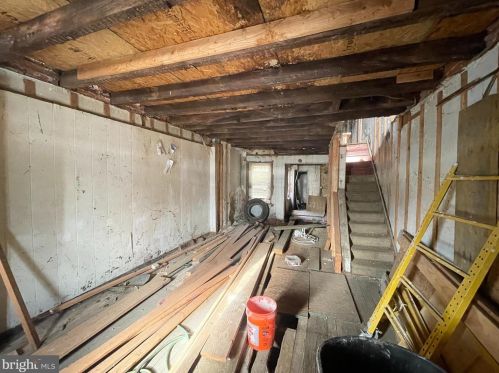 2024 2 St, Chester PA 19013-4302 exterior