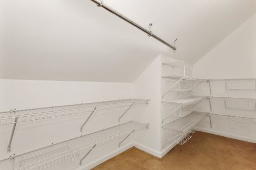 1817 Honore St, Chicago IL 60657-2007 exterior