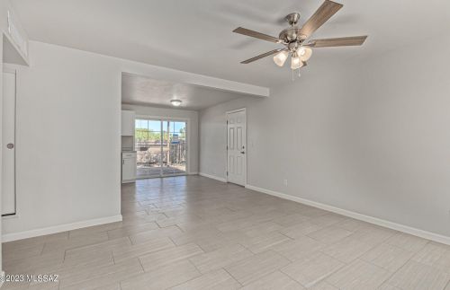 7227 Bellingham Dr, Tucson AZ  85730-3305 exterior