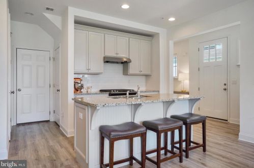 2222 Red Fox Dr, Hummelstown PA 17036 exterior