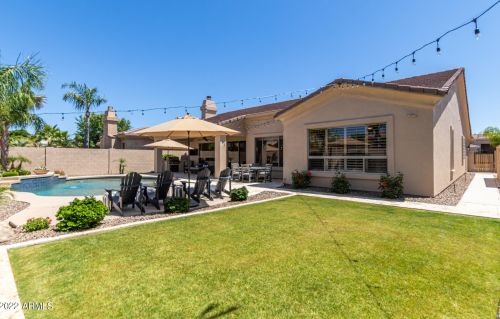 1766 Kaibab Dr, Chandler AZ 85249-3072 exterior