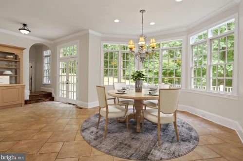 7449 Dulany Dr, Mc Lean VA  22101-2716 exterior