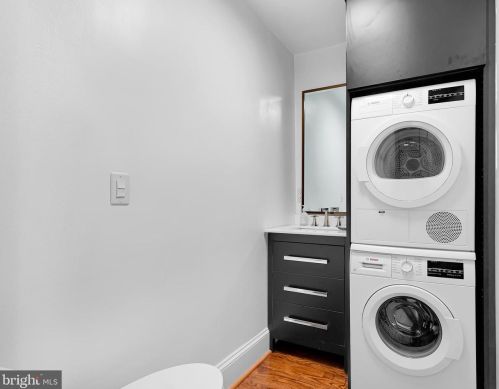 418 5th St, Washington DC  20003-2051 exterior