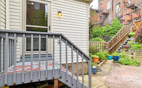 614 Avery St, Pittsburgh PA 15212-5602 exterior