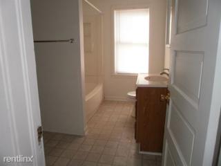 1718 Egleston Ave, Kalamazoo MI  49001-4016 exterior