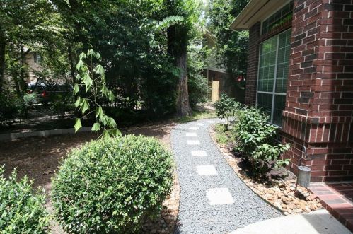 26 Sunny Oaks Pl, Conroe, TX 77385-3663