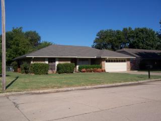 609 Ann Ave, Ada OK  74820-4409 exterior