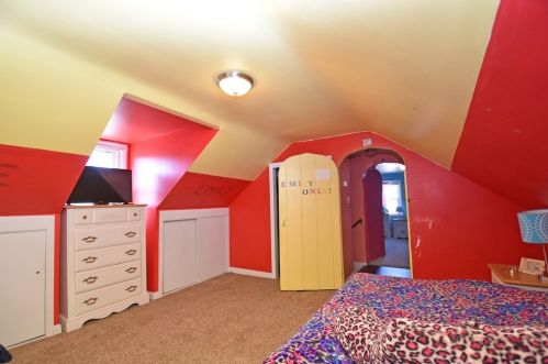 173 Millbrook St, Worcester MA 01606-2801 exterior