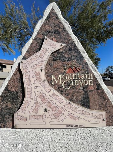 3236 Chandler Blvd, Phoenix AZ  85048-7207 exterior