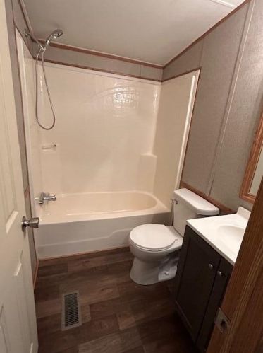 815 Henderson St, Big Rapids MI 49307-1144 exterior