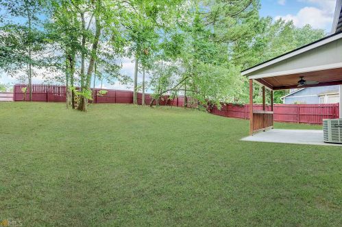 5410 Forest Downs Cir, Atlanta GA  30349-2488 exterior