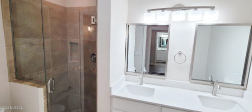 5825 Placita Esplendora, Tucson AZ  85718-4522 exterior