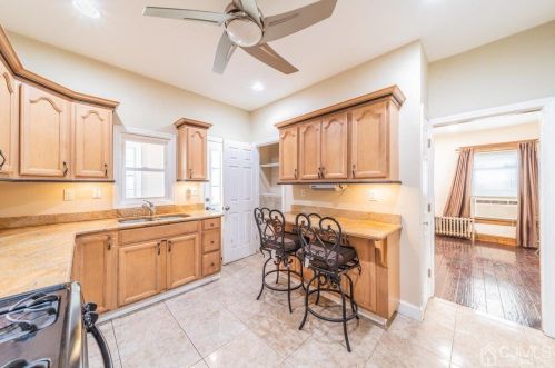 47 Barbour St, Paterson NJ 07508-1421 exterior