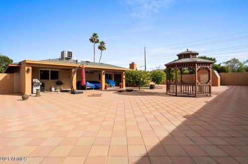 10602 35th St, Phoenix AZ 85028-3312 exterior