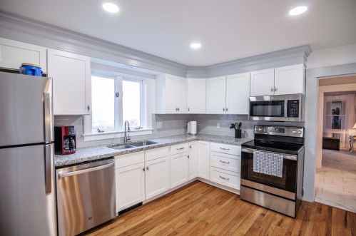 56 Walker St, Concord NH  03301-3162 exterior