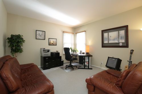 3907 Terry Ave, Bull Valley IL exterior