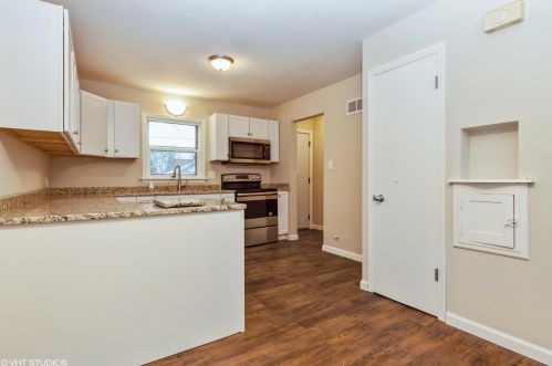 3137 28, Milwaukee WI 53215-4307 exterior