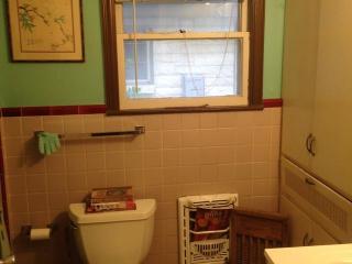 2010 Kenwood Ave, Austin TX  78704-4438 exterior