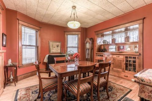 137 Cleveland Ave, Saint Paul MN 55116-2653 exterior