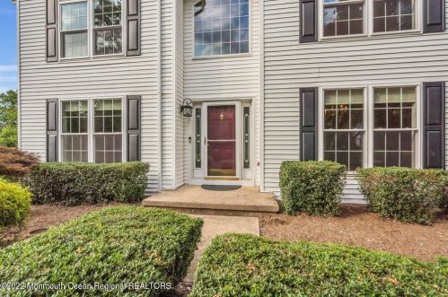 33 Cottonwood Dr, Jackson Twp NJ  08527-4940 exterior