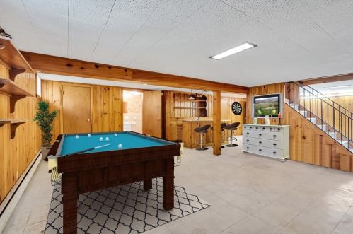 30 Kinnicutt Rd, Worcester MA 01602-1546 exterior