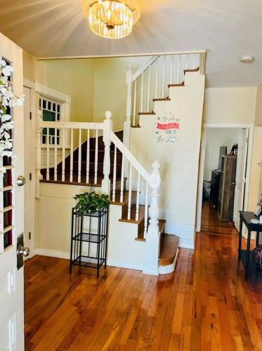 359 Carrington Ave, Woonsocket RI  02895-4622 exterior