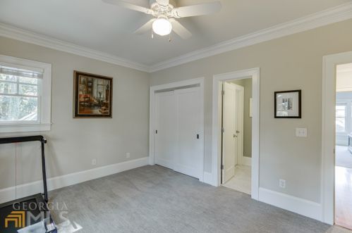 1331 Chalmette Dr, Atlanta GA 30306-2527 exterior