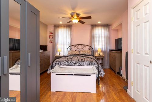 2347 American St, Philadelphia PA 19133-0034 exterior