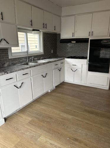 4371 48th St, Milwaukee WI  53220-3616 exterior