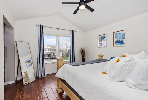 1682 Kennsington Ln, Bull Valley IL 60014-2047 exterior